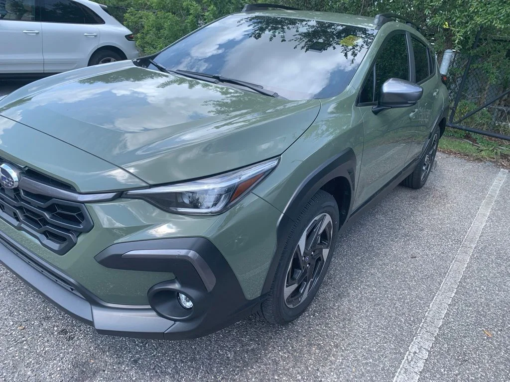 Used 2025 Green Subaru Limited image 2