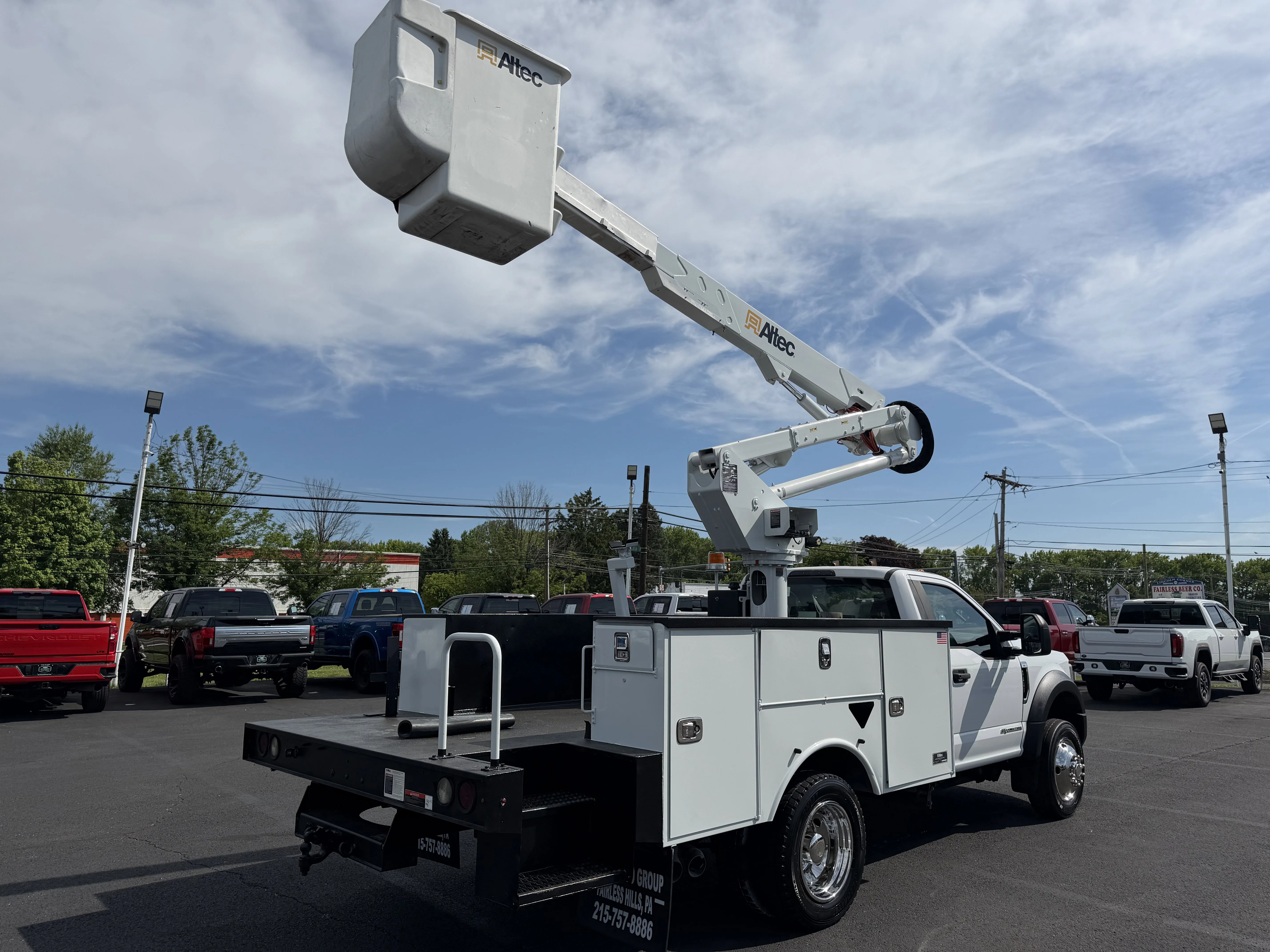 Used 2019 Oxford White   Z1 Ford XLT image 4