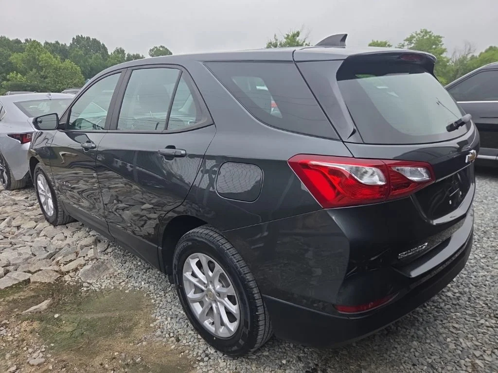 Used 2020 Gray Chevrolet LS image 3