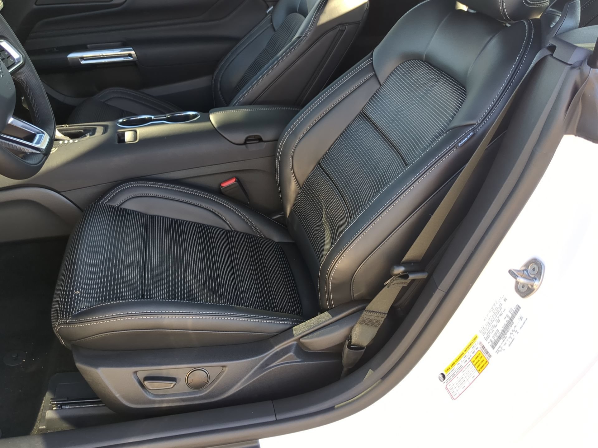 New 2026 Oxford White Ford EcoBoost® Premium Convertible image 52