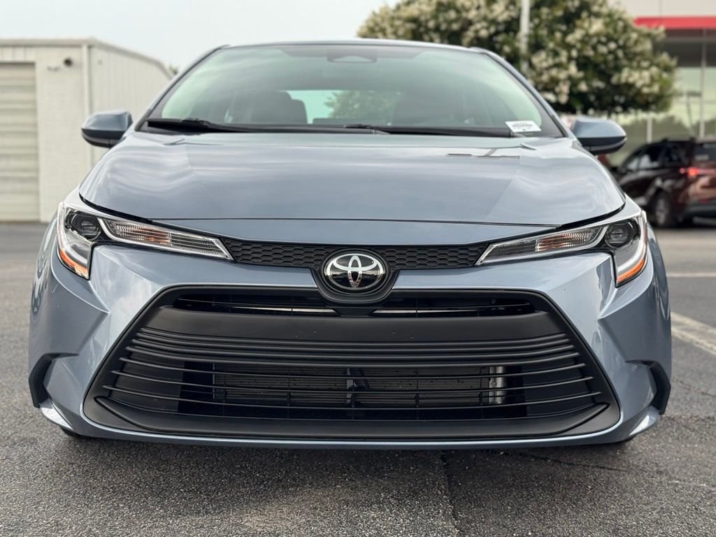 Used 2026  Toyota LE image 4