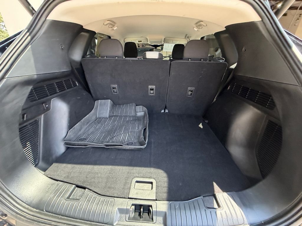 Used 2024 Black Ford Active image 19