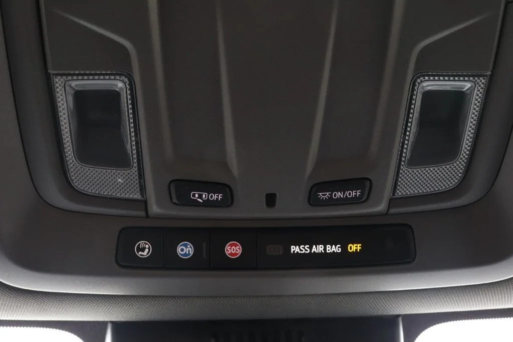 Used 2025 Summit White Chevrolet WT image 19