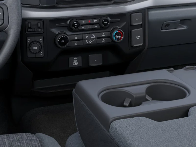 New 2027 White Ford XLT image 15