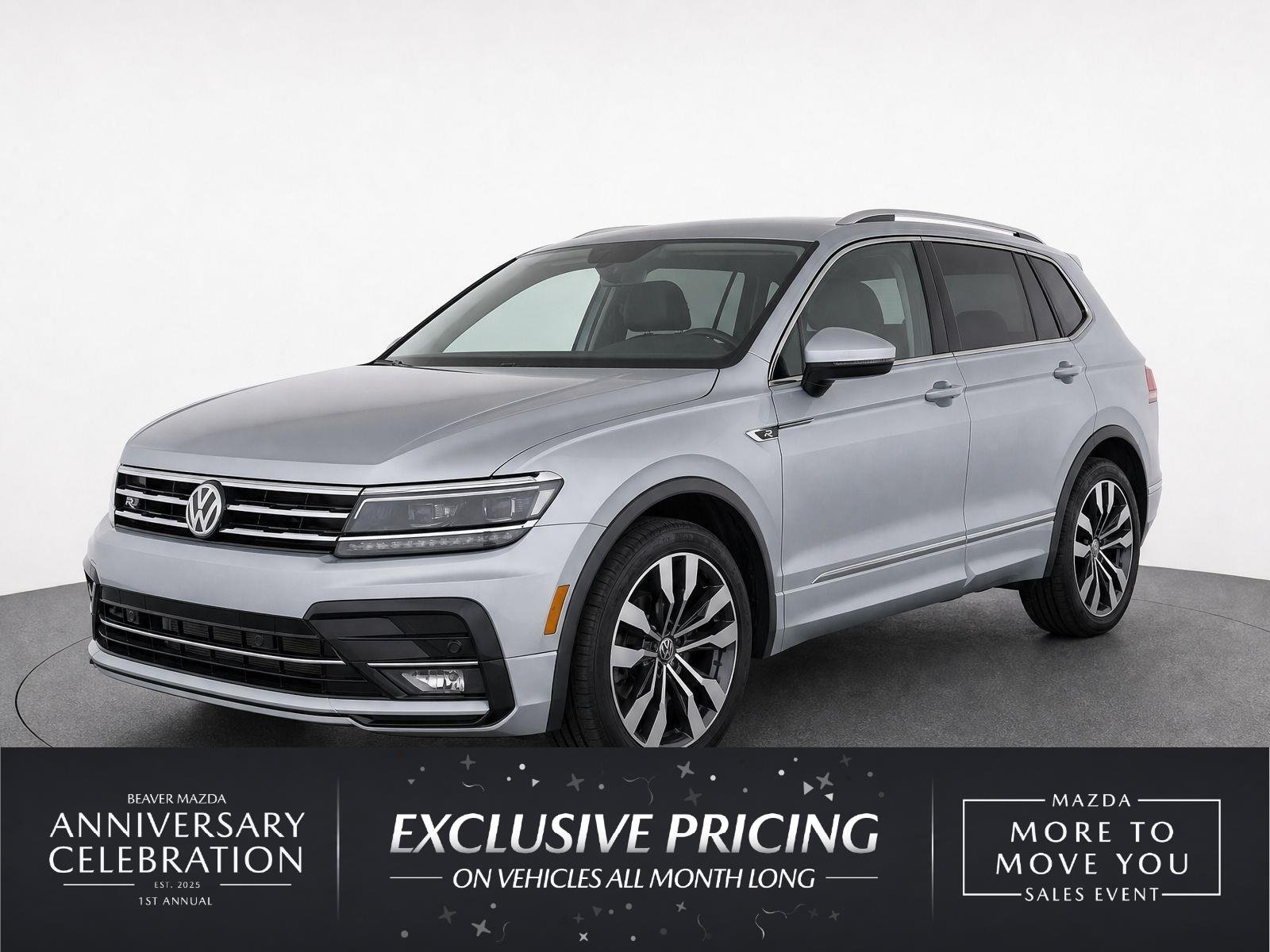 Used 2019 Pyrite Silver Metallic Volkswagen SEL Premium image 1