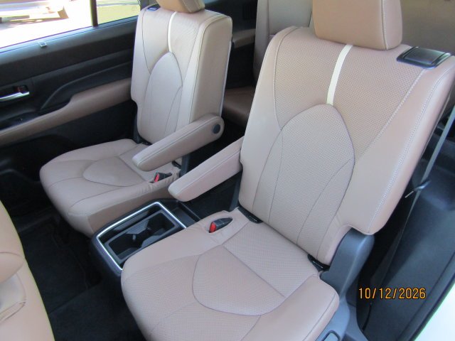 Certified Used 2024 Pearl Toyota Platinum image 21