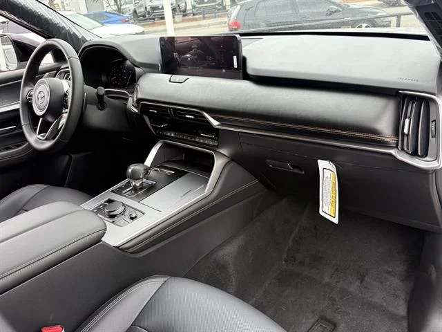 2025 Mazda CX-70 Premium Package - Photo 23