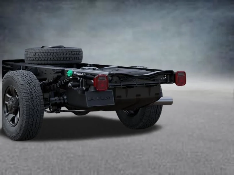 2025 RAM 3500 Chassis Tradesman - Photo 13