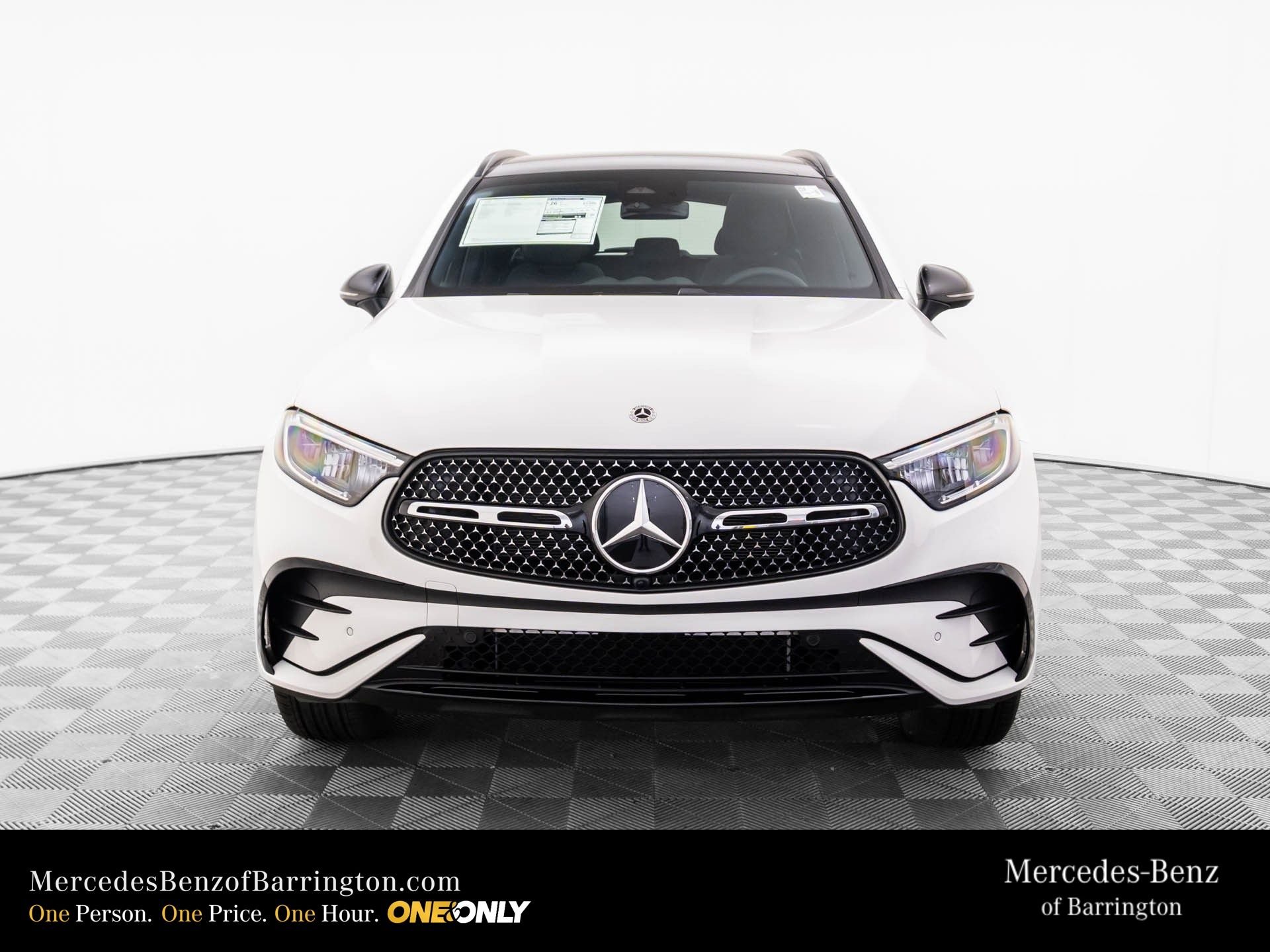 New 2026 Polar White Mercedes-Benz GLC 300 image 10