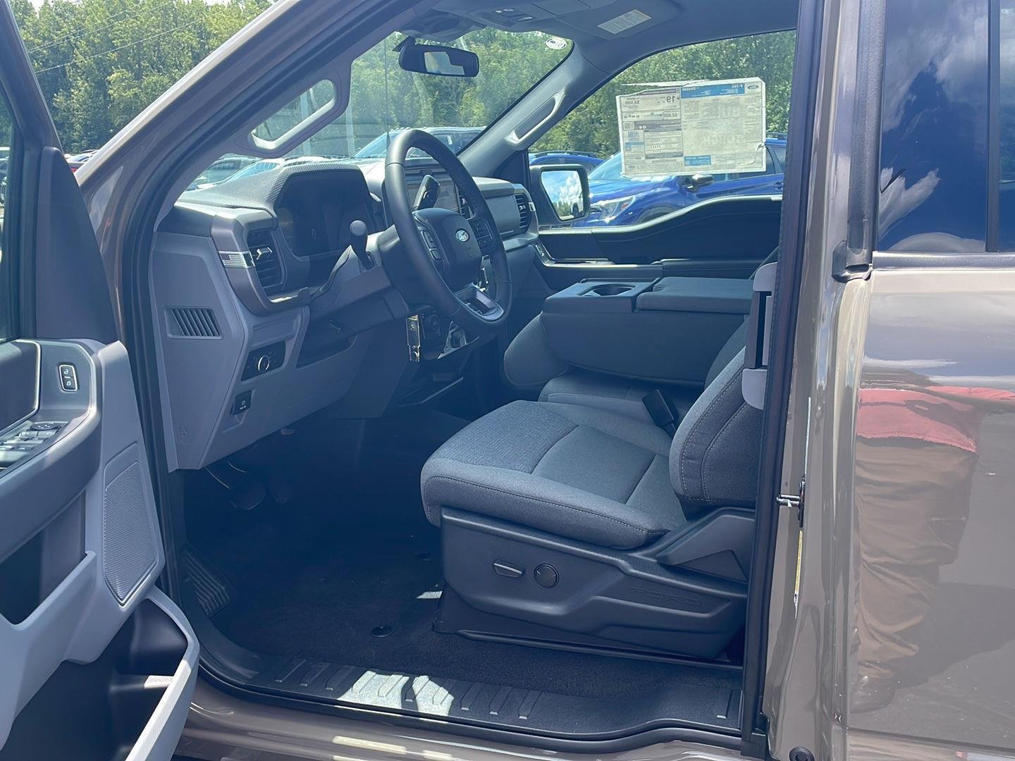 New 2026 Marsh Gray Ford XLT image 11