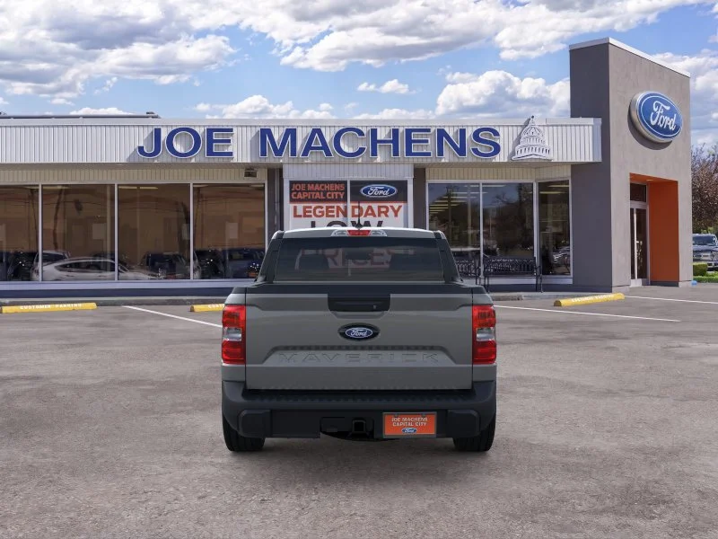 New 2026 Carbonized Gray Metallic Ford XLT image 6