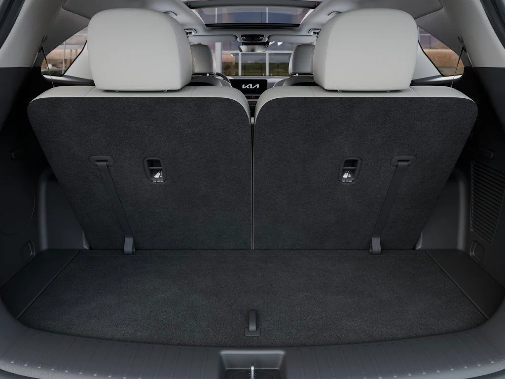 New 2026 WOLF GRAY Kia X-LINE SX image 19