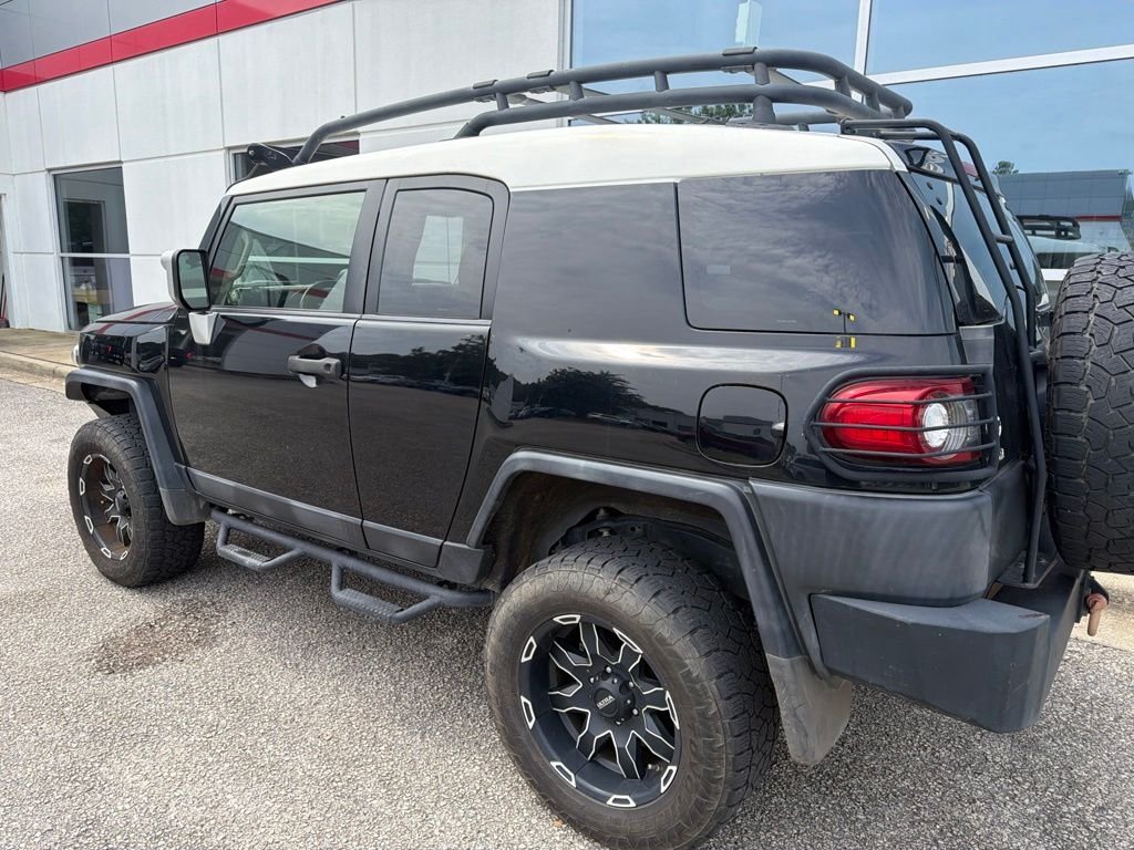 Used 2014 Black Toyota Base image 2