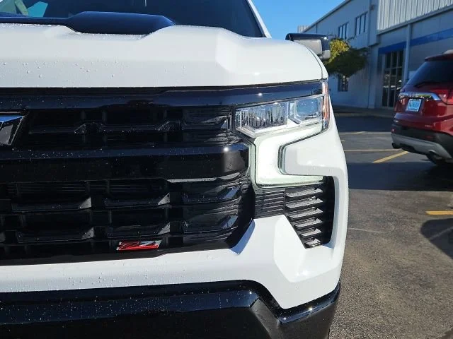 New 2026 Summit White Chevrolet LT Trail Boss image 3
