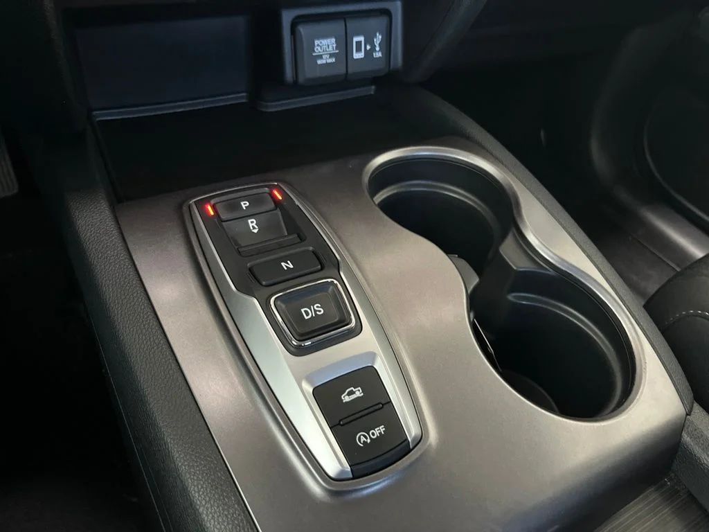 Used 2020 White Honda Sport image 15
