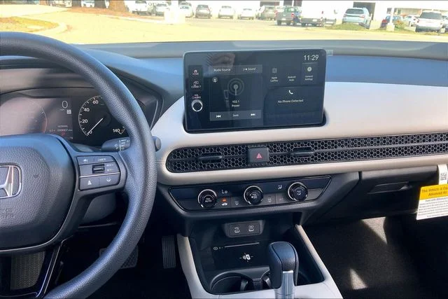 2026 Honda HR-V LX - Photo 8