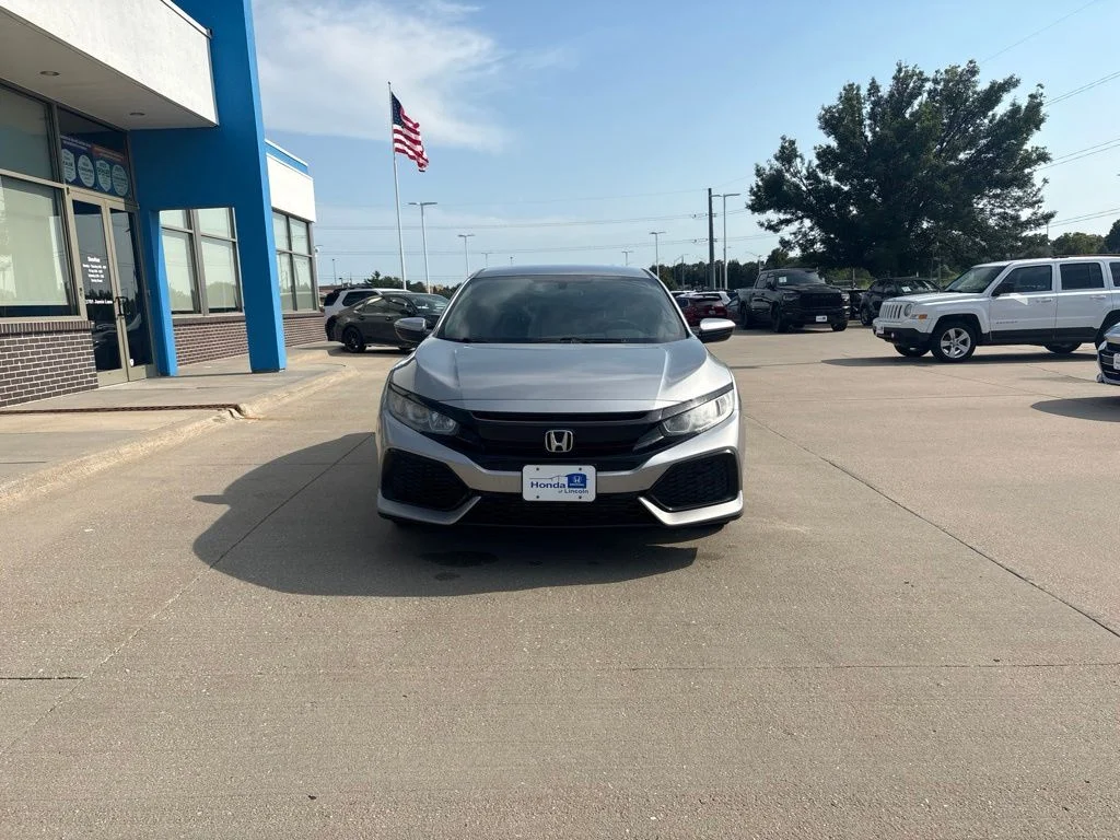 Used 2018 Silver Honda LX image 10