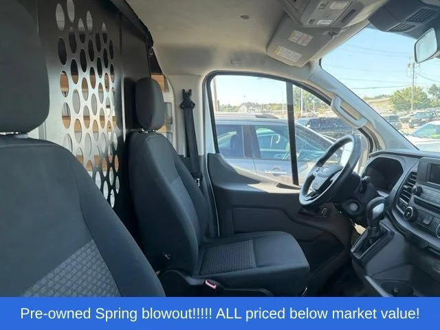 Used 2025 White Ford XL image 11