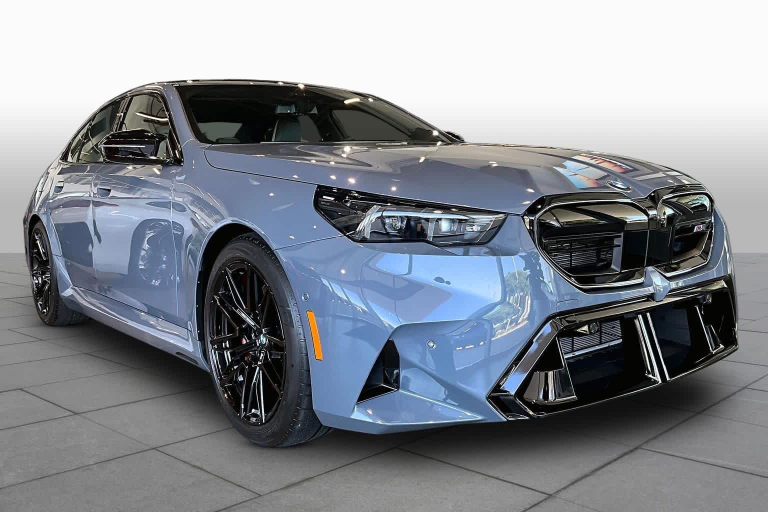 Used 2027 Storm Bay Metallic BMW  image 2