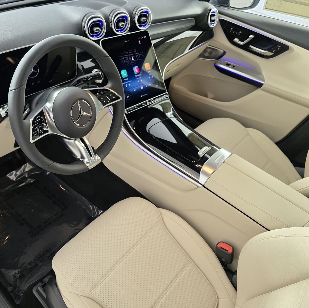 New 2026 MANUFAKTUR Alpine Grey Mercedes-Benz GLC 300 image 7