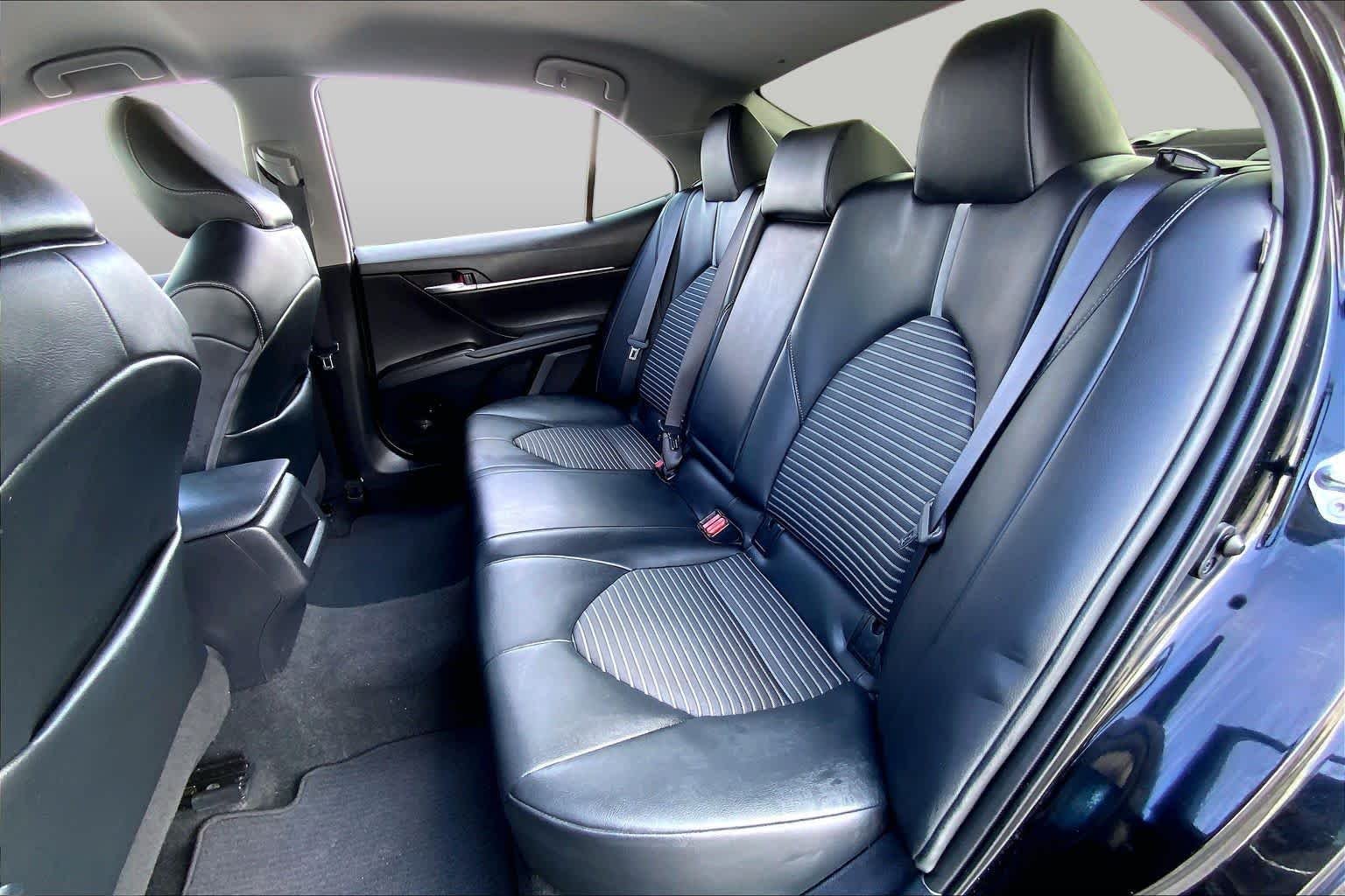 Used 2022 Midnight Black Metallic Toyota SE image 20