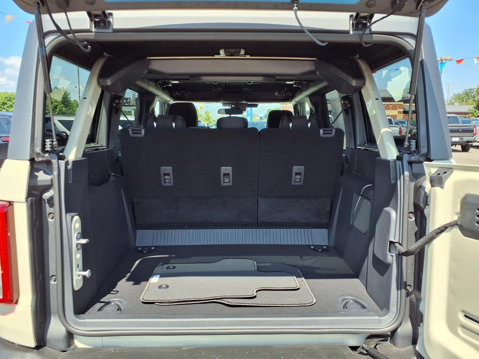 New 2026 Desert Sand Ford Big Bend® image 29