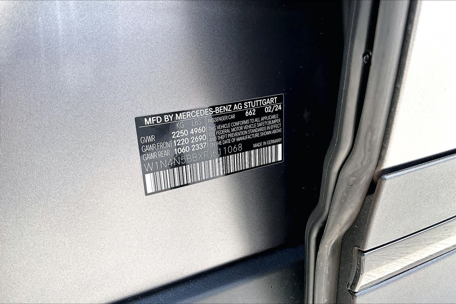 Used 2024 MANUFAKTUR Mountain Grey Magno Mercedes-Benz AMG® GLA 35 image 29