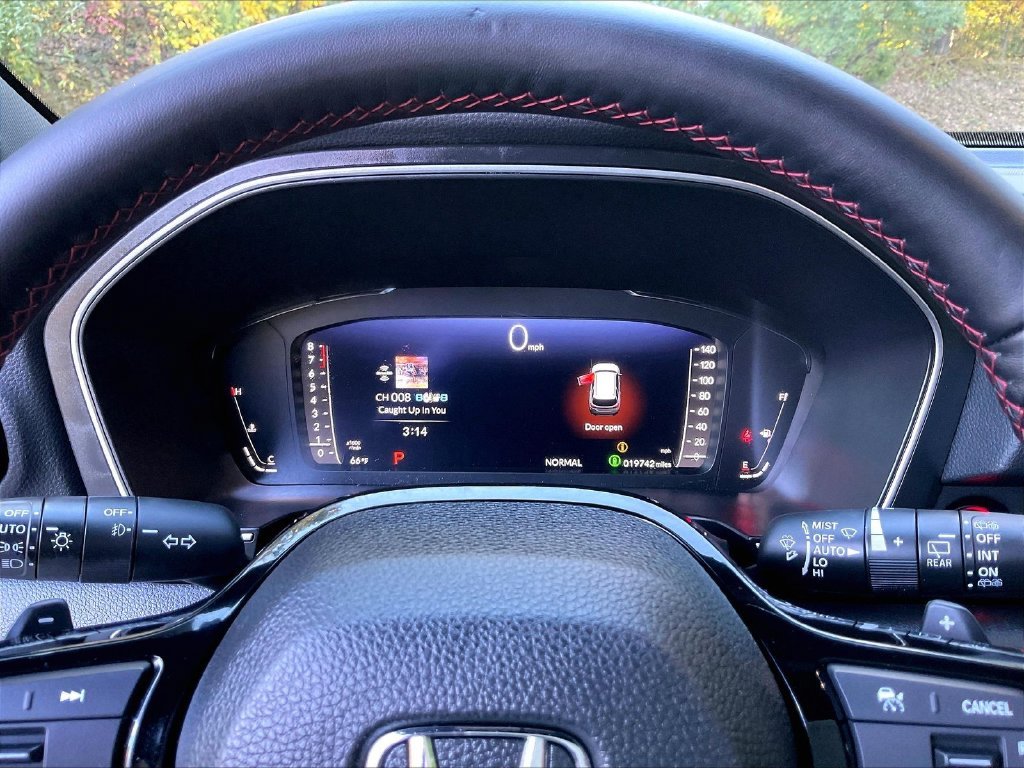 Used 2025 White Honda Black Edition image 26