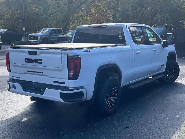 Used 2022 White GMC Elevation image 4