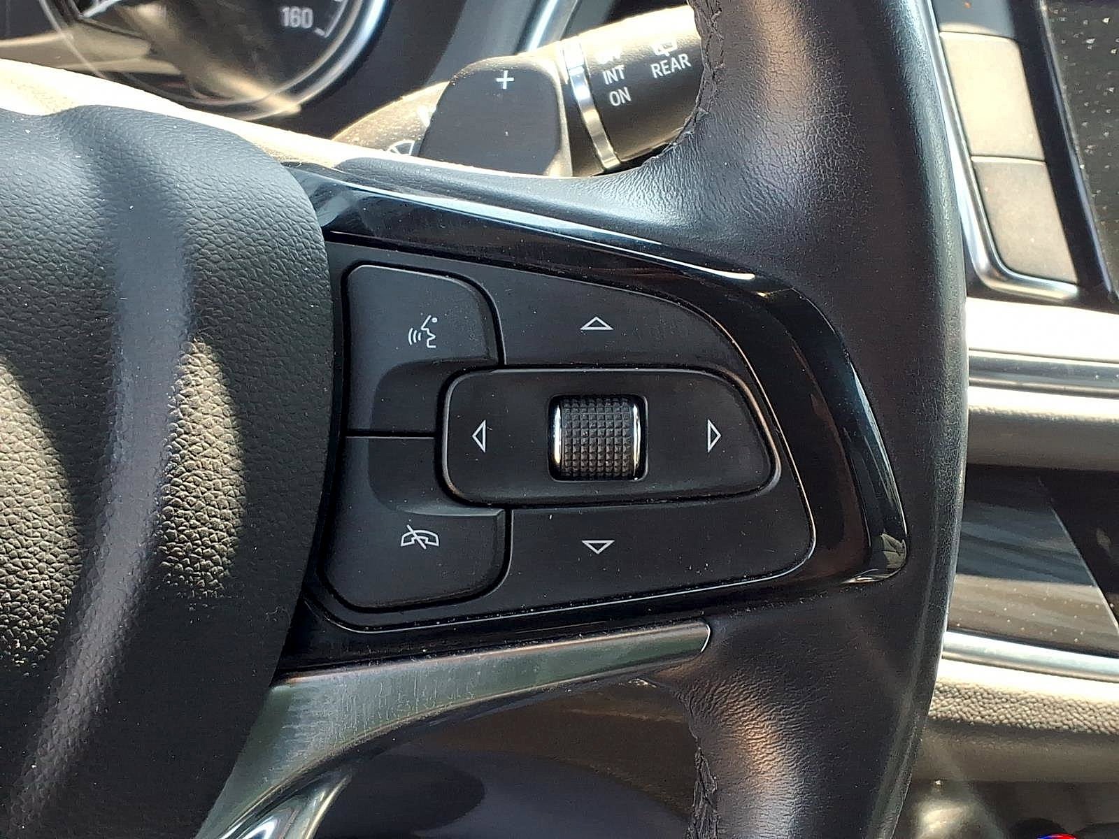 Used 2023 Summit White Buick Essence image 12