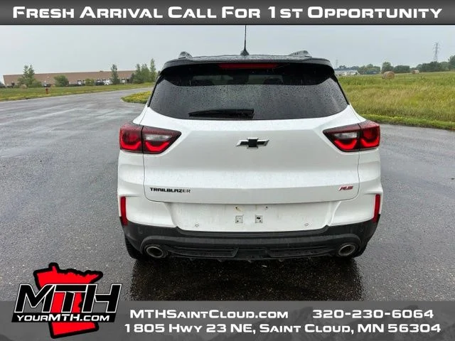 Certified Used 2025 Beige Chevrolet RS image 7