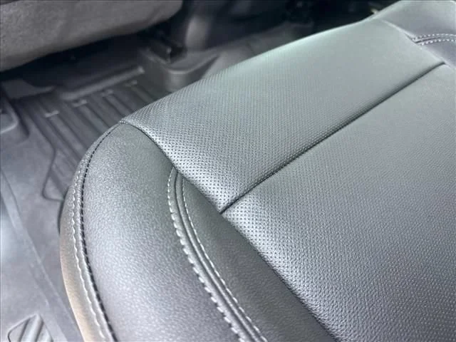 New 2026 Onyx Black GMC SLT image 27