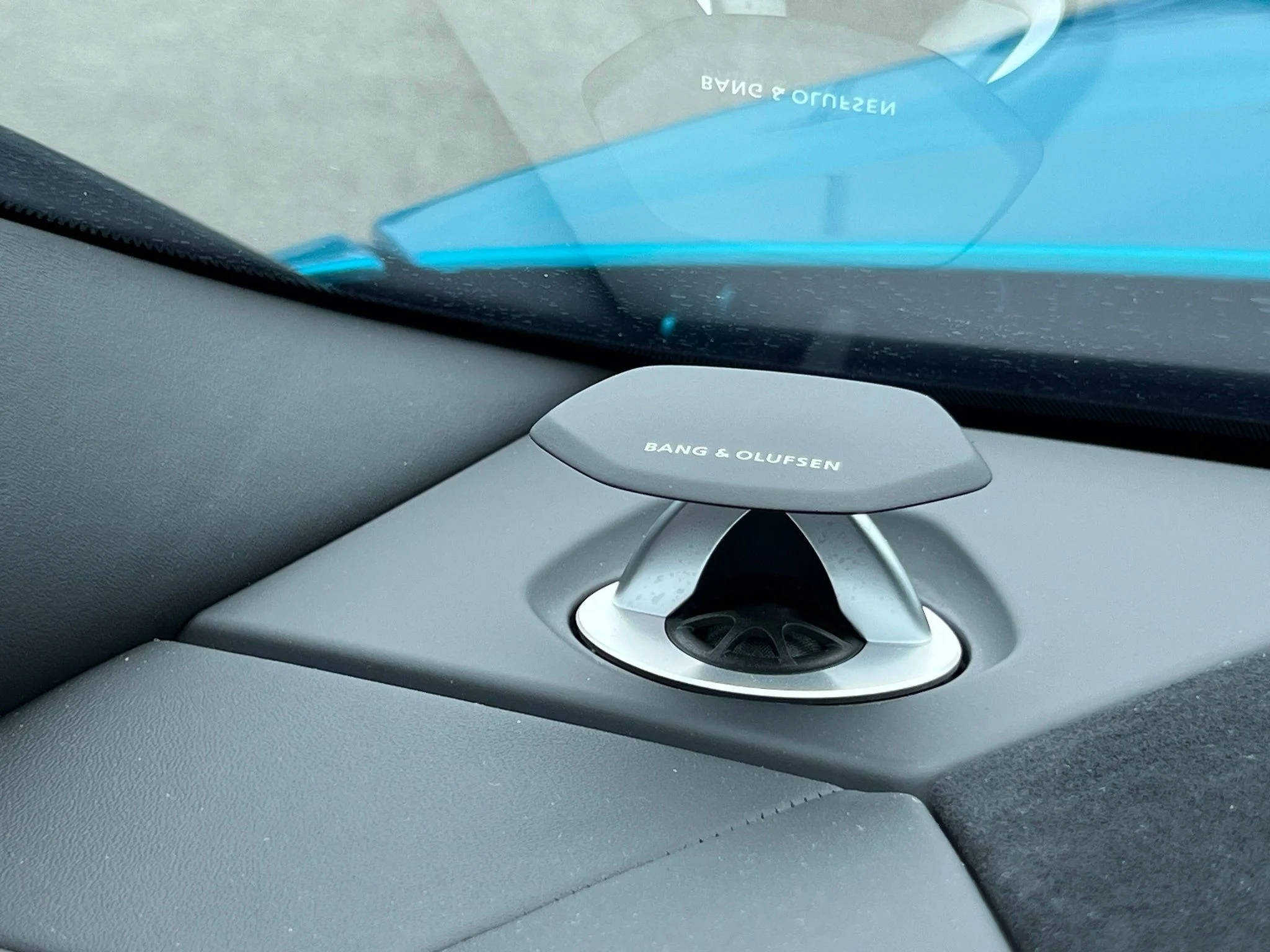 Used 2023 Blue Lamborghini Performante image 36