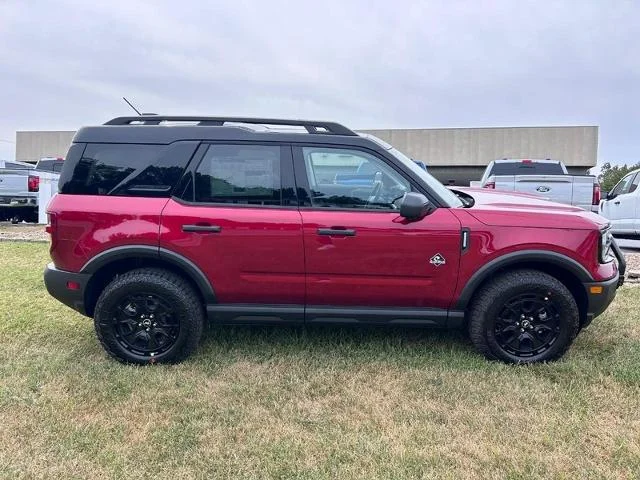 New 2025 Ruby Red Metallic Tinted Clearcoat Ford Outer Banks® image 28