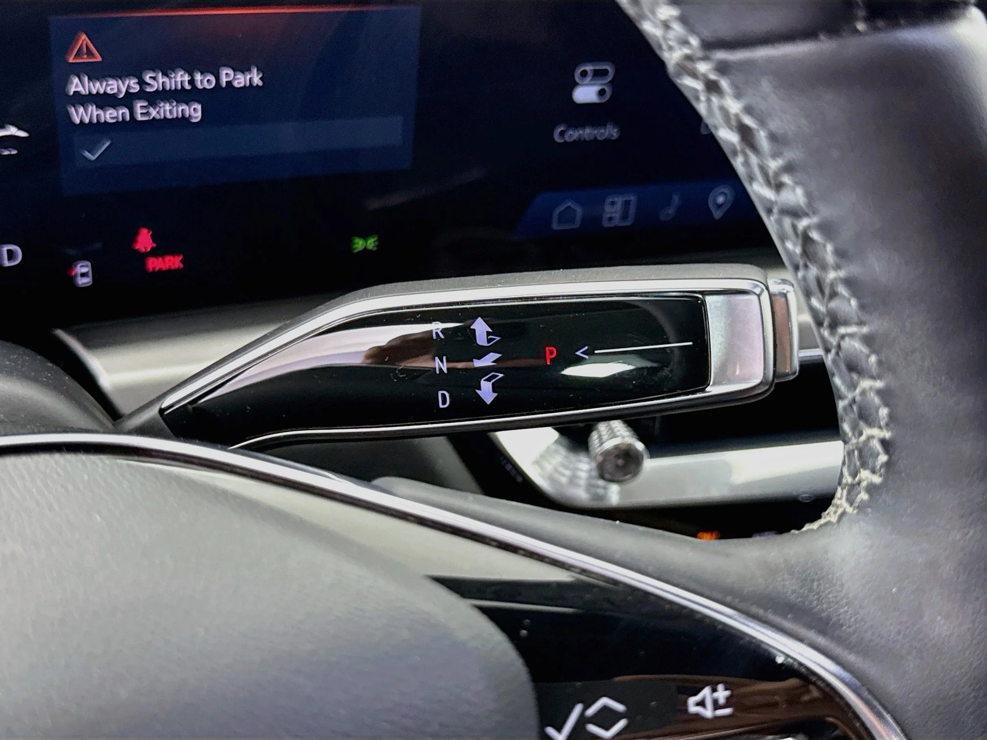 Used 2023 Stellar Black Metallic Cadillac Luxury image 19