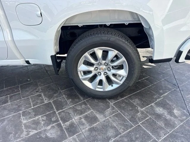 New 2026 White Chevrolet Custom image 7