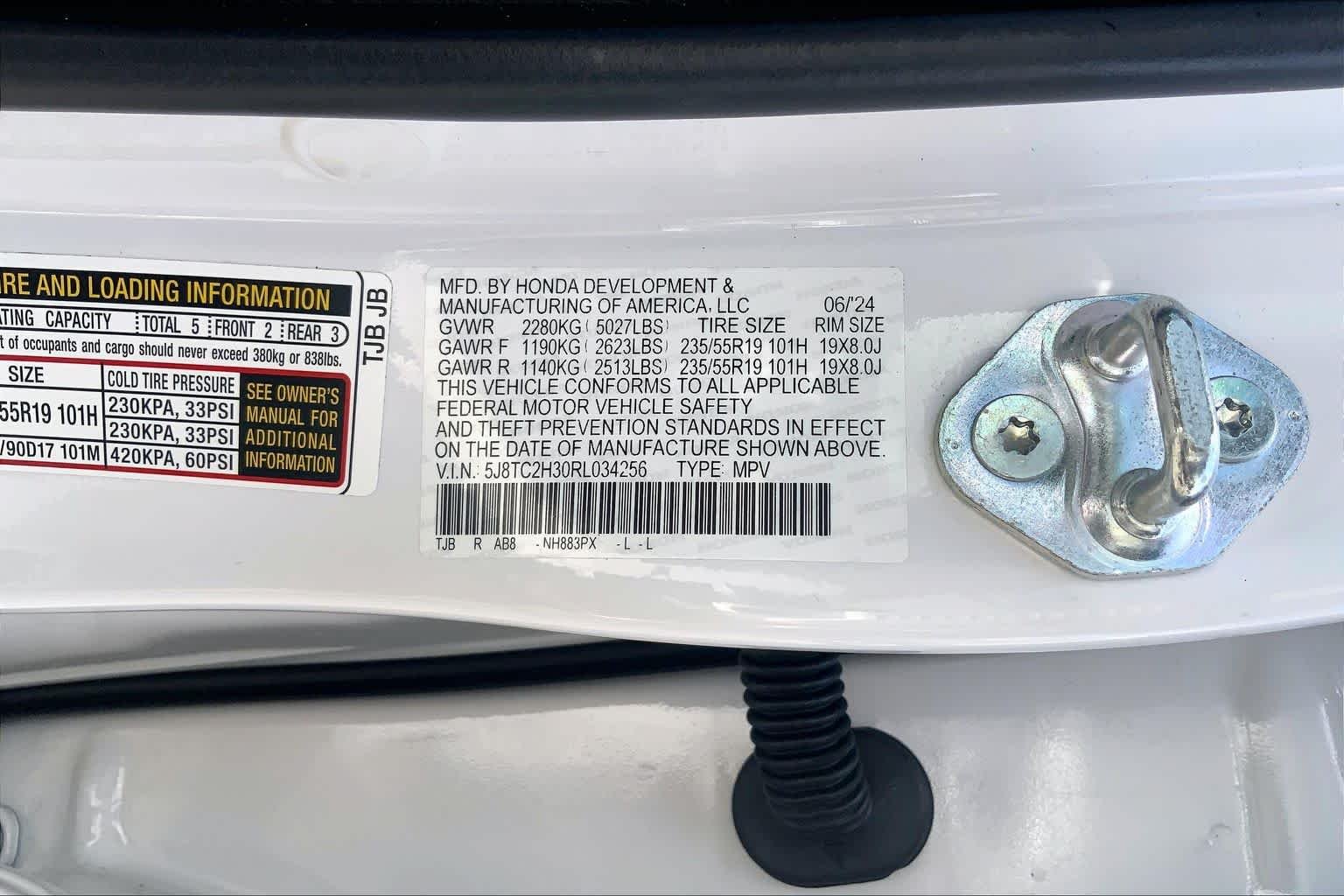 Used 2024 Platinum White Pearl Acura  image 35