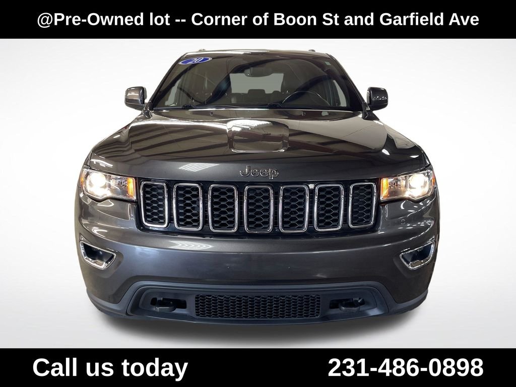 Used 2020  Jeep Laredo image 8