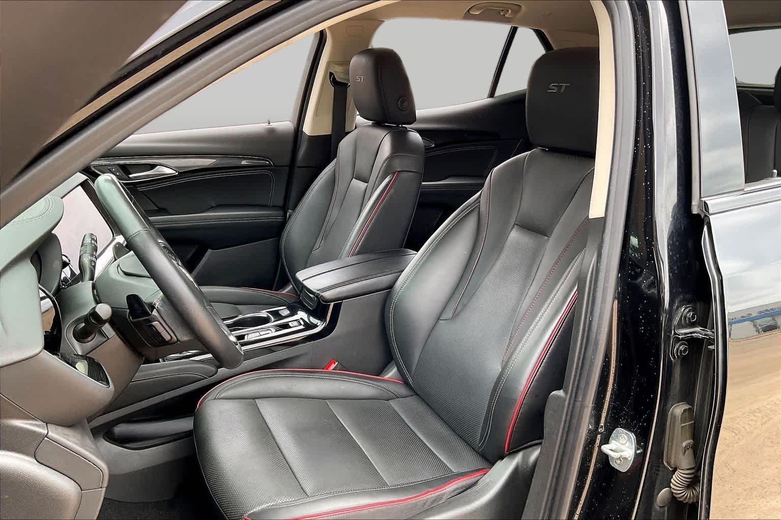 Used 2023 Ebony Twilight Metallic Buick Essence image 8