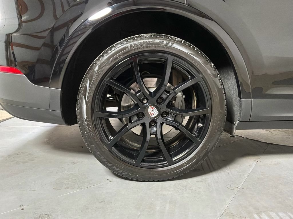 Used 2019 Black Porsche S image 11