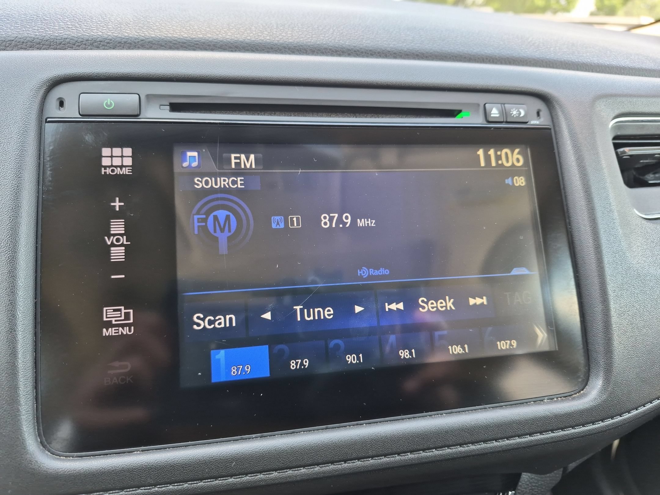 Used 2018 Aegean Blue Metallic Honda EX-L AWD w/ Navigation image 19