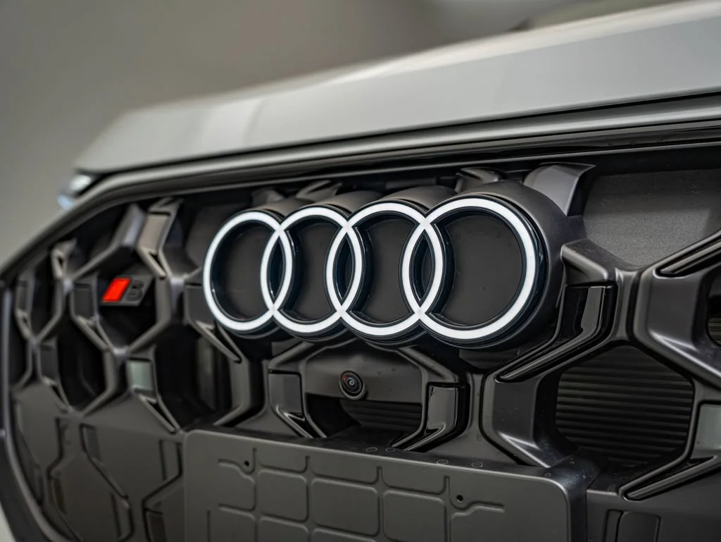 New 2026 Glacier White Metallic Audi Premium Plus image 12