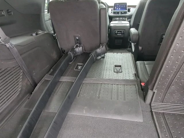 Used 2022 Black Chevrolet High Country image 41