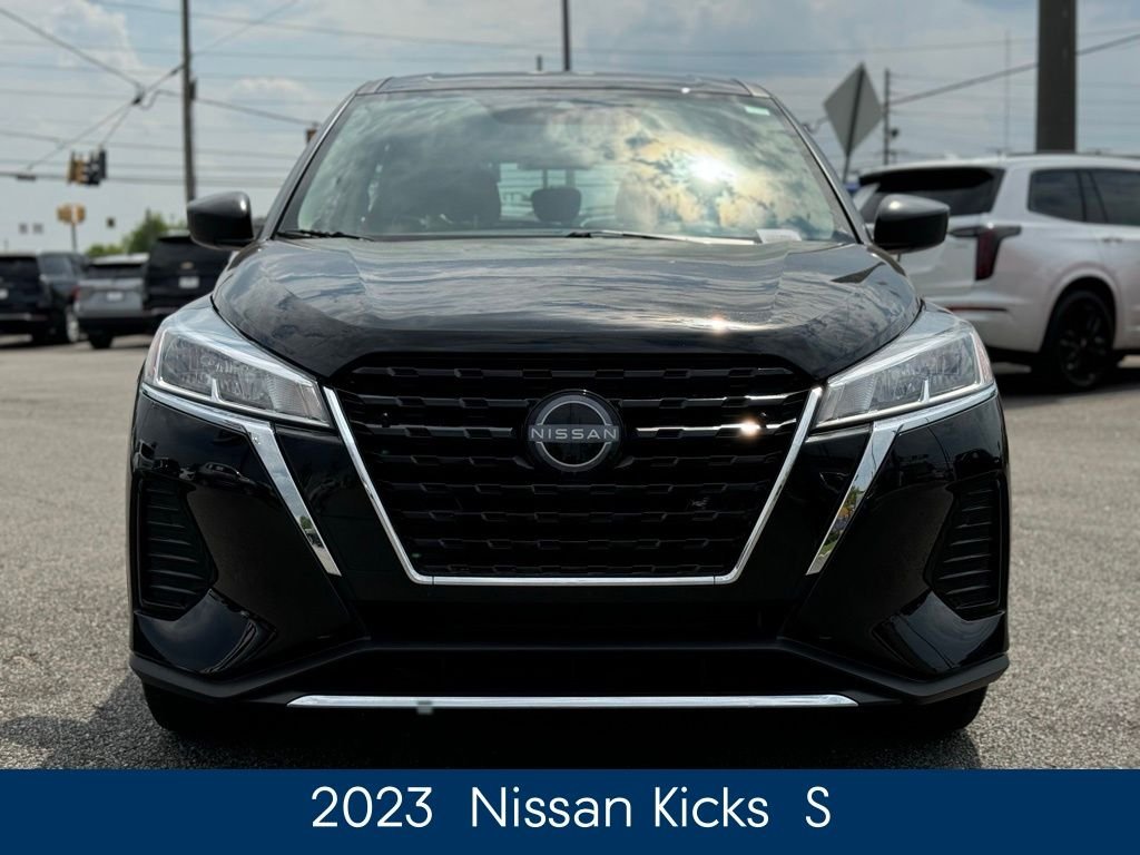 Used 2023 Black Nissan S image 3