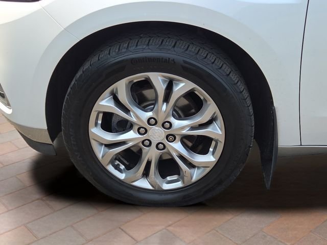 Used 2018 White Frost Buick Avenir image 30