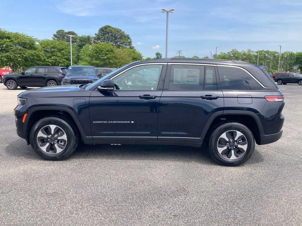 New 2024 Midnight Sky Jeep 4xe image 2