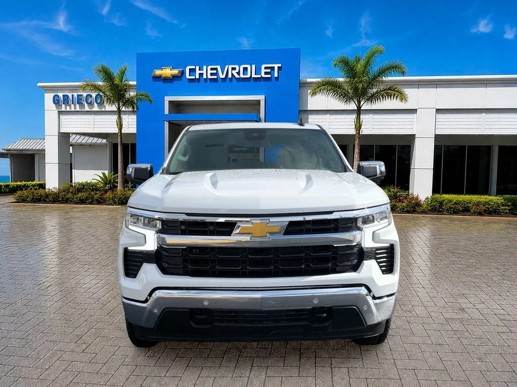 New 2026 Summit White Chevrolet LT image 2