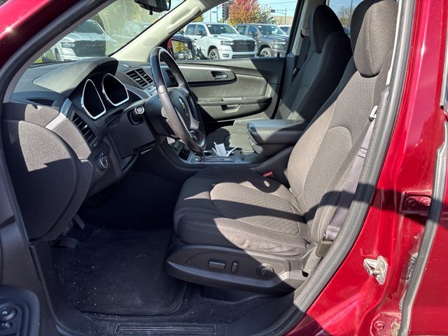 Used 2011 Red Jewel Tintcoat Chevrolet LT image 8