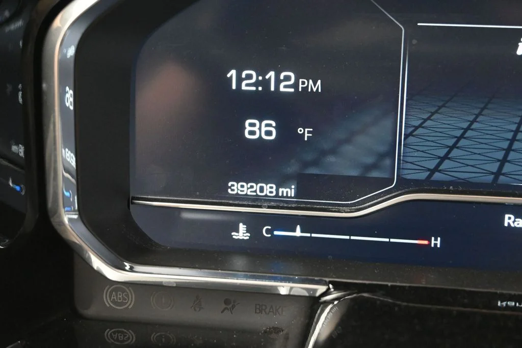 2024 GMC Sierra 1500 SLT - Photo 10