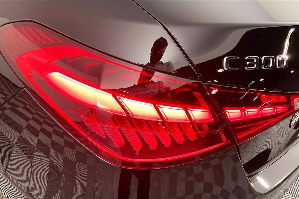 2025 Mercedes-Benz C-Class Sedan C 300 - Photo 24